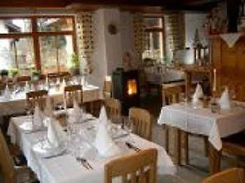 Und Apartements Im Forellenbach Hotel Fischen im Allgaeu