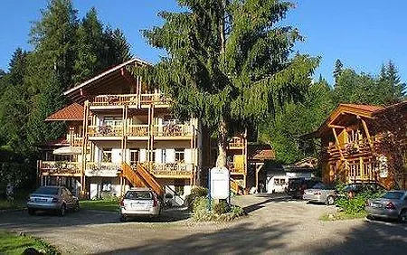 호텔 Und Apartements Im Forellenbach 3*