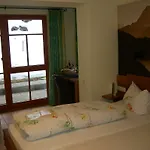 Hotel Und Apartements Im Forellenbach 3*