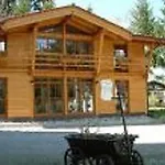 Und Apartements Im Forellenbach Hotel Fischen im Allgaeu