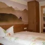 Und Apartements Im Forellenbach Hotel Fischen im Allgaeu
